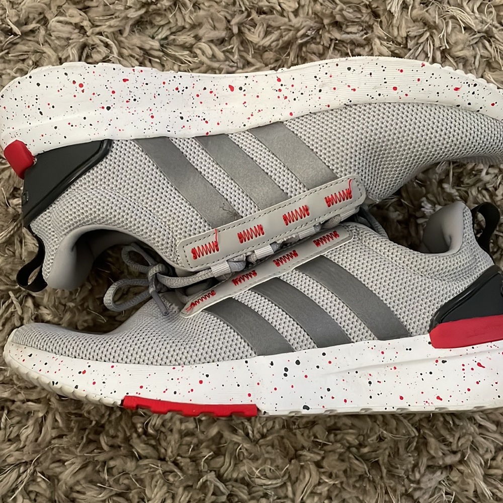 Youth Boy’s Adidas size 6